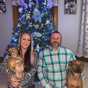 Meet your Posher, Gloria